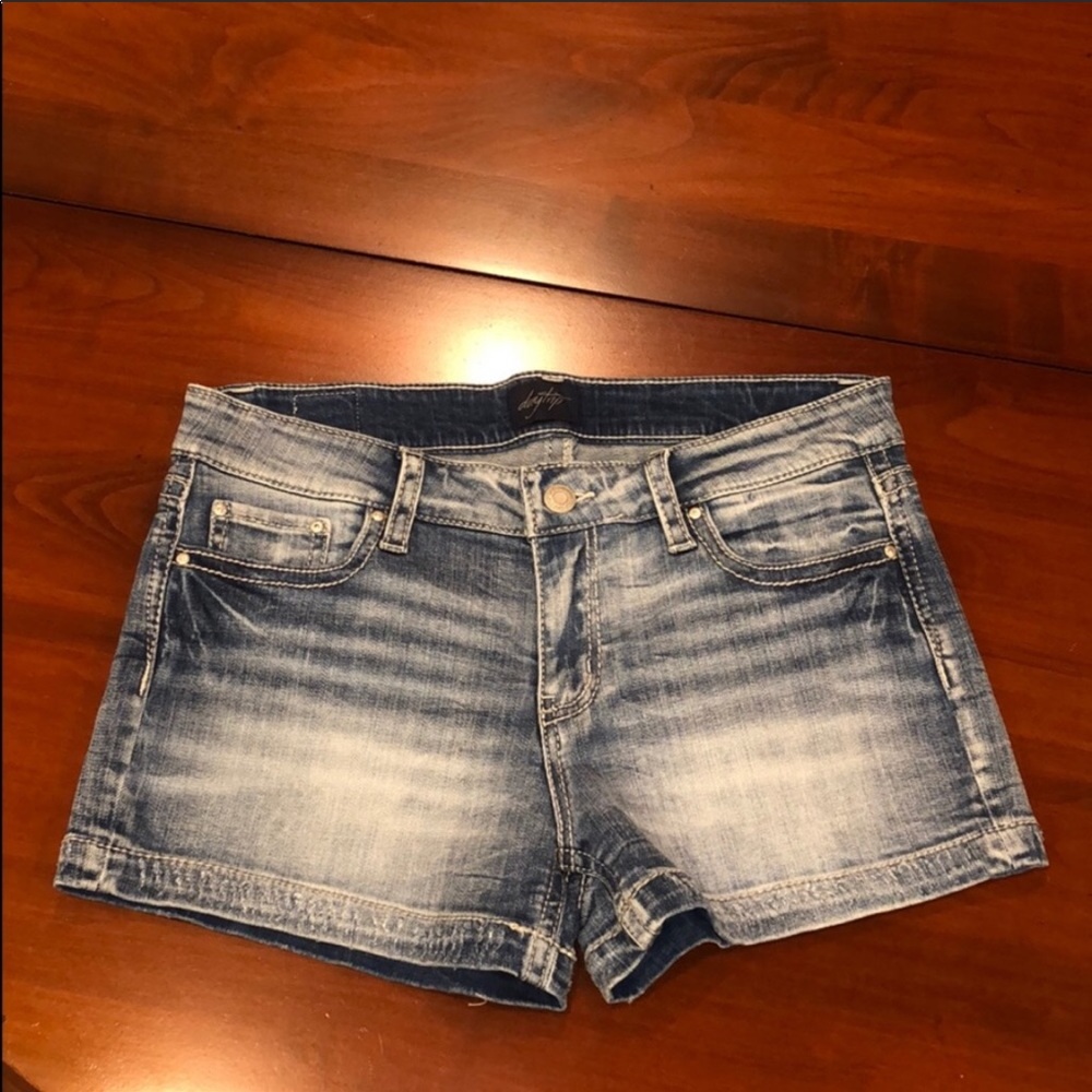 Daytrip Jean Shorts